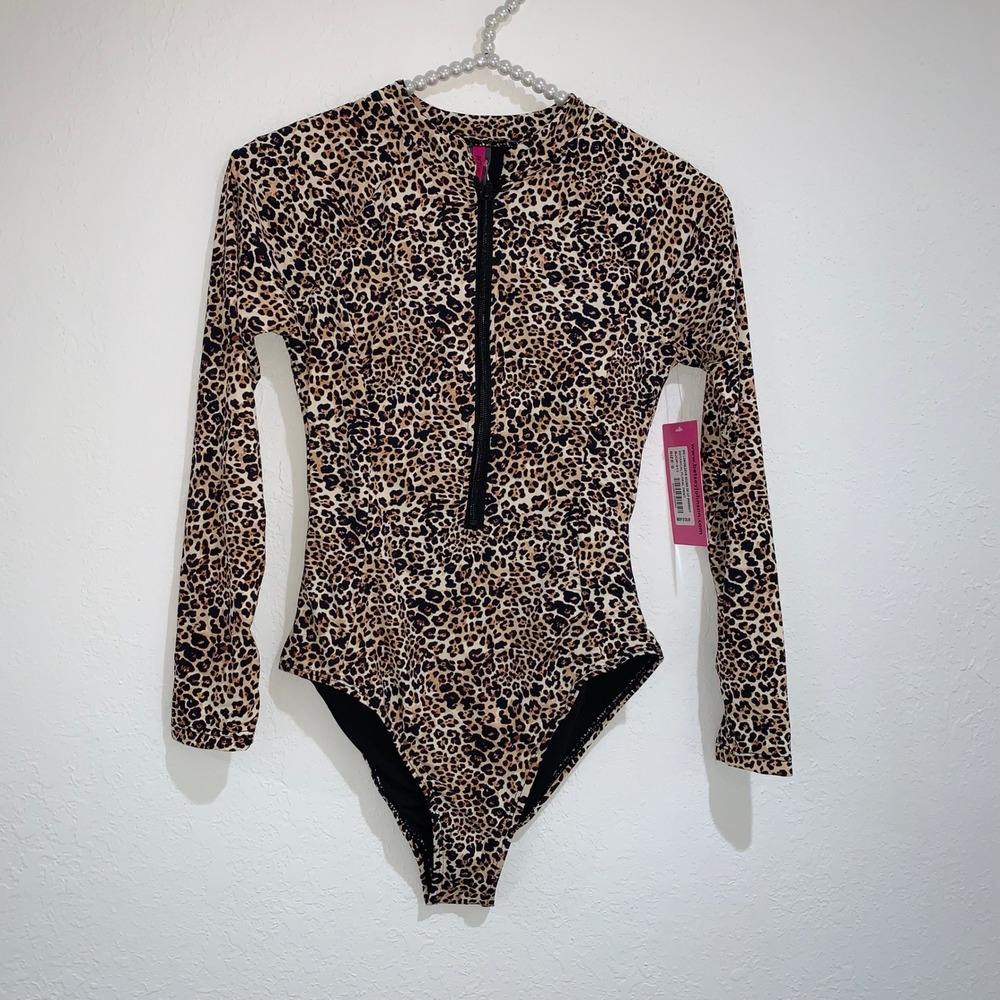 Betsey Johnson Leopard Rashguard